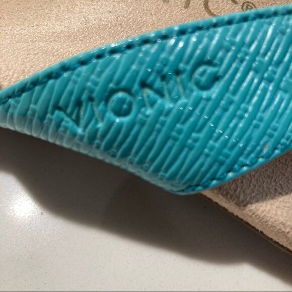 VIONIC Sz 8 Rest Hilda Comfort Leather Sandals - Picture 7 of 11